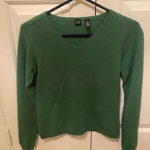 Vintage Gap 100% Lambswool V Neck Sweater